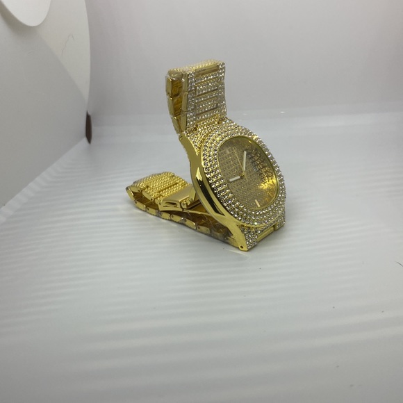 Hip Hop Watch - Picture 6 of 7